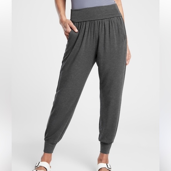 CAbi Dark Gray Jogger Pants - Picture 1 of 4